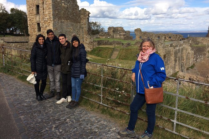 St Andrews Must-Sees Daily Walking Tour (11am & 2pm) - St Andrews Cathedral and the footsteps of martyrs
