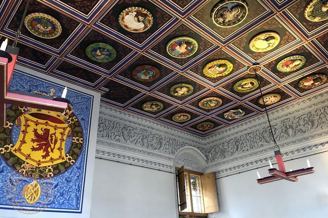 Stirling Castle and Loch Lomond Full-Day Private Tour in a Premium Minivan - Why this private route works from Edinburgh