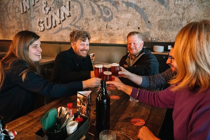 Taste & Tour: Edinburgh Food Tour with Drinks - Grassmarket: food in the shadow of the castle