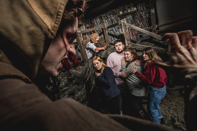The Edinburgh Dungeon Entrance Ticket - Ghosts, punishment, and the final ride