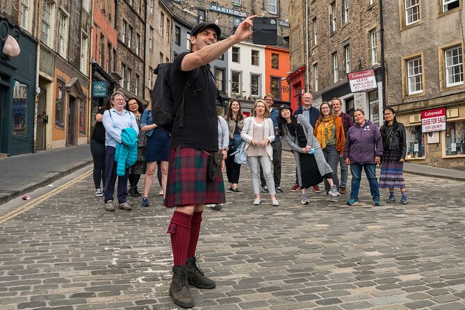 The Mountebank Comedy Walk of Edinburgh - St Giles’ Cathedral and Edinburgh’s literary side