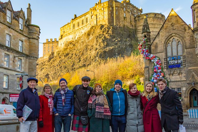 The Mountebank Comedy Walk of Edinburgh - Edinburgh Castle from a memorable angle