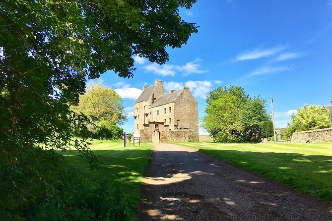 Ultimate Outlander Day Tour - Aberdour Castle as a seasonal alternative