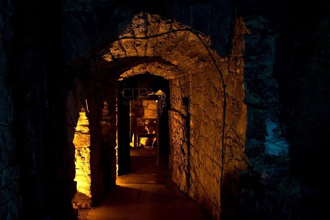Underground City of the Dead Tour - Daytime or Nighttime: Which Fits You Better?