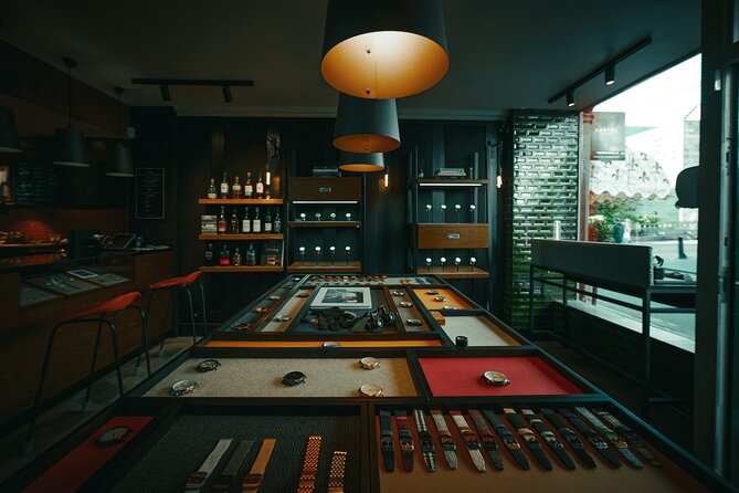 Watch Building Experience - St Andrews - A Scottish welcome with whisky and tablet