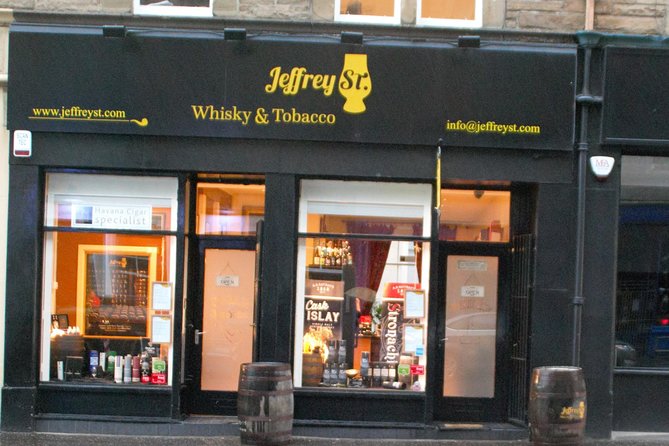 Whisky tasting experience - Who will enjoy this most
